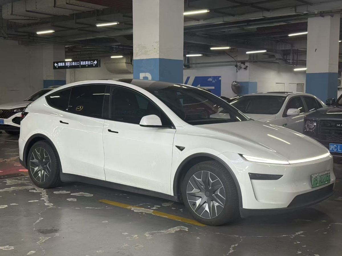 Tesla Model Y L 2026 #2 Tesla Model Y L 2026 imagem de carro #2