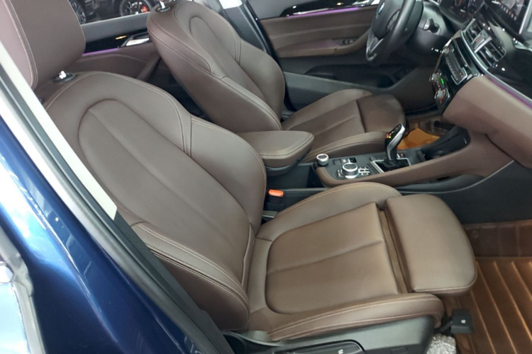 BMW X1 2020 car image #24