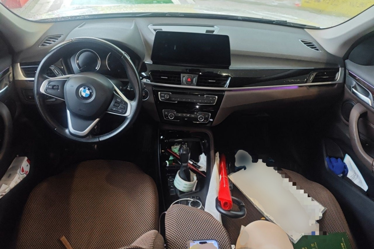 BMW X1 New Energy 2020 car image #7