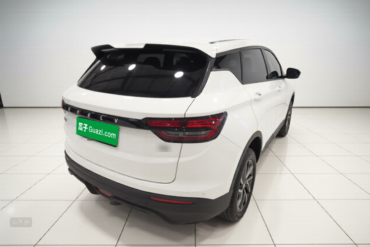 GEELY Coolray 2025 #7 GEELY Coolray 2025 car image #7