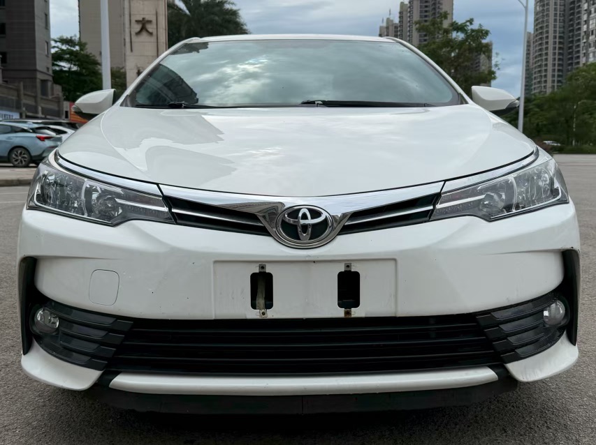 Toyota Corolla 2018 car image #2