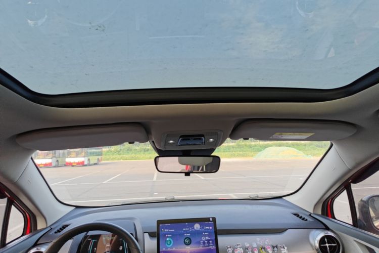 BYD Yuan Pro 2022 immagine di auto #18