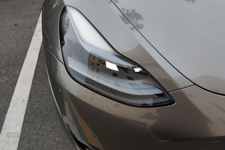 Tesla Model Y 2022 #8 Tesla Model Y 2022 car image #8