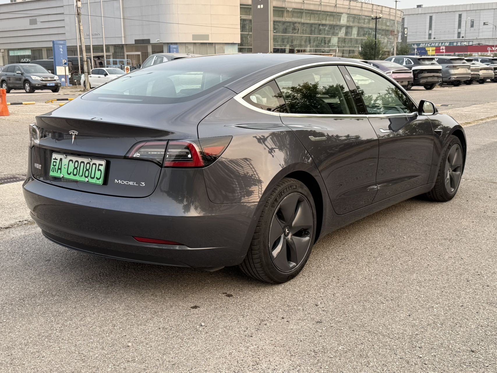 Tesla Model 3 2021 car image #4