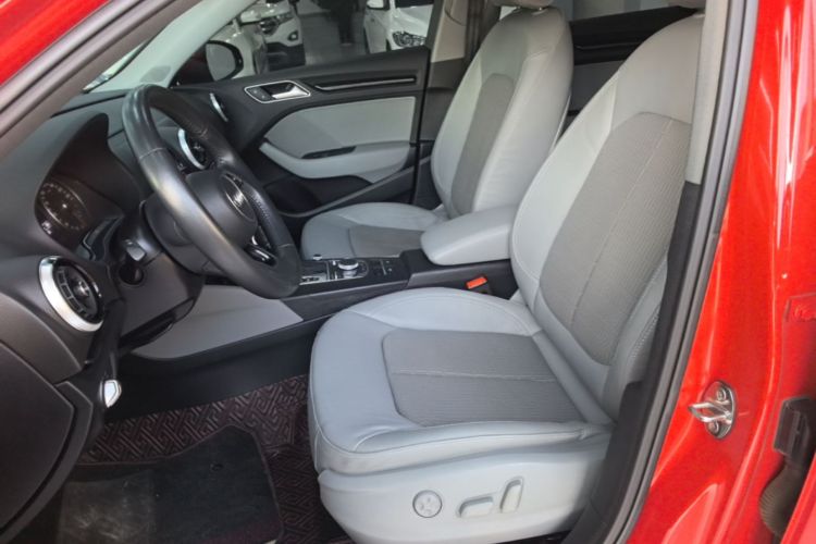 Audi A3 2018 car image #15