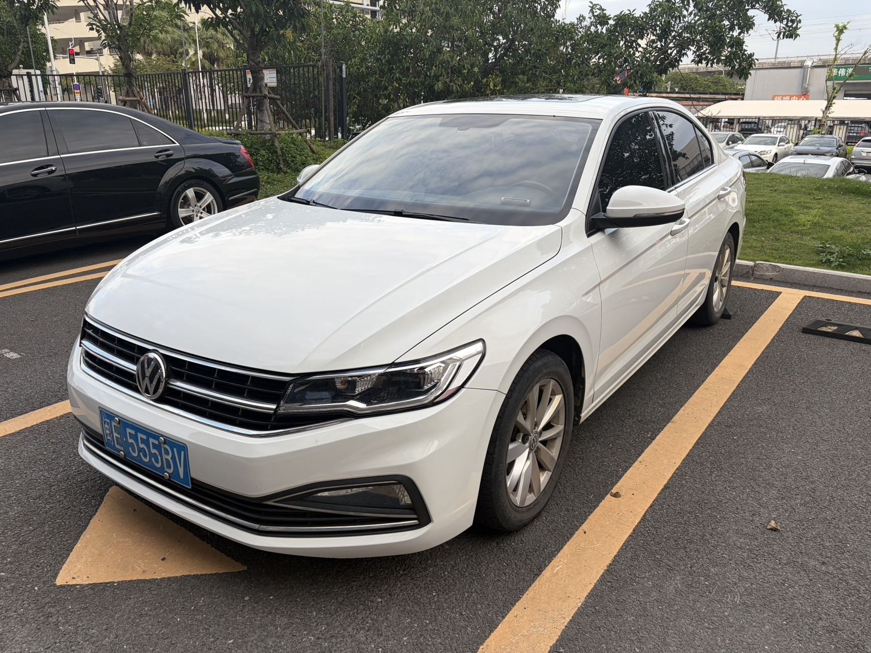 Volkswagen Bora 2020 car image 