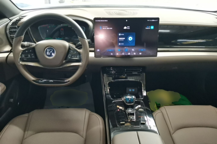 BYD Han 2022 car image #10