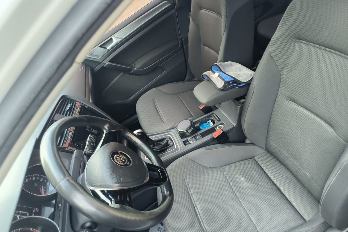 Volkswagen Golf 2014 car image #18