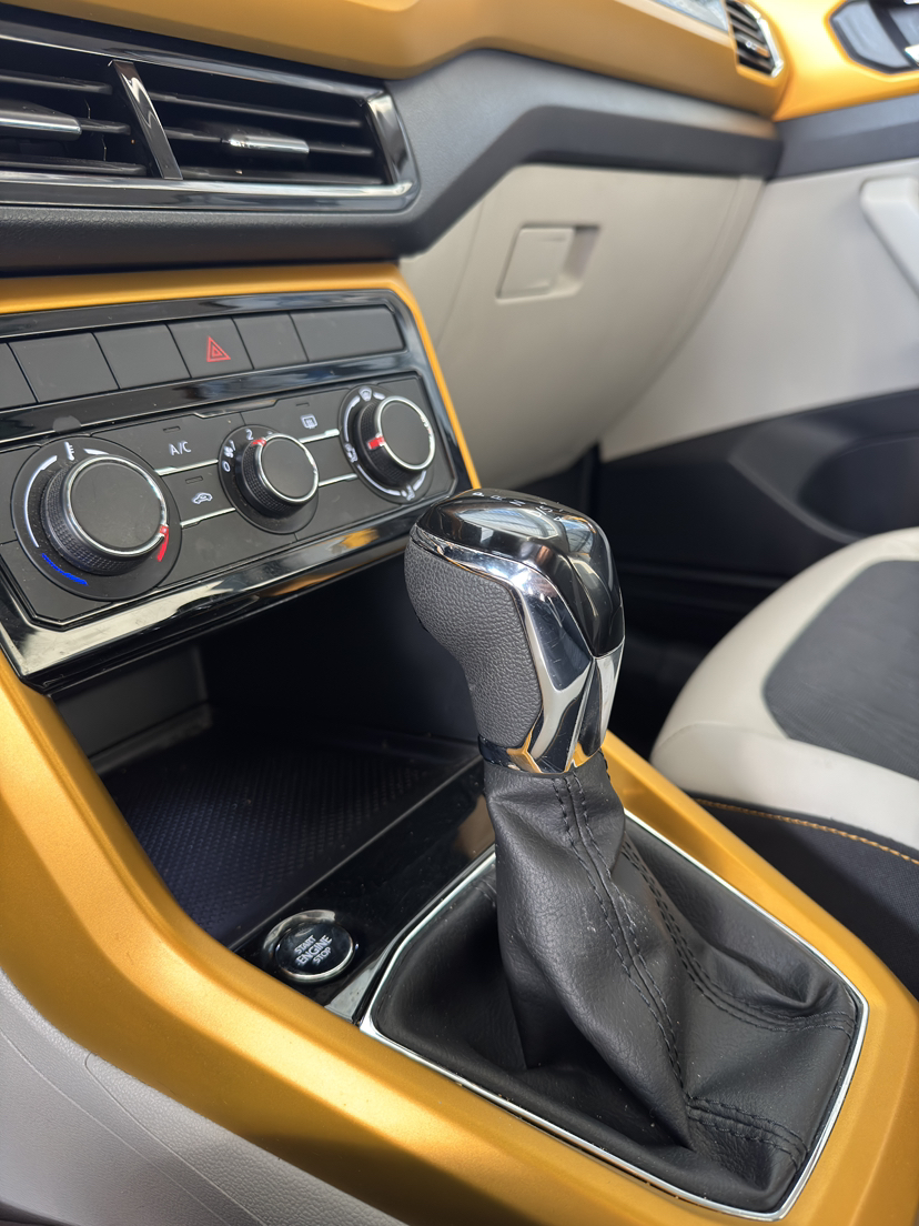 Volkswagen T-Cross 2020 #9 Volkswagen T-Cross 2020 car image #9