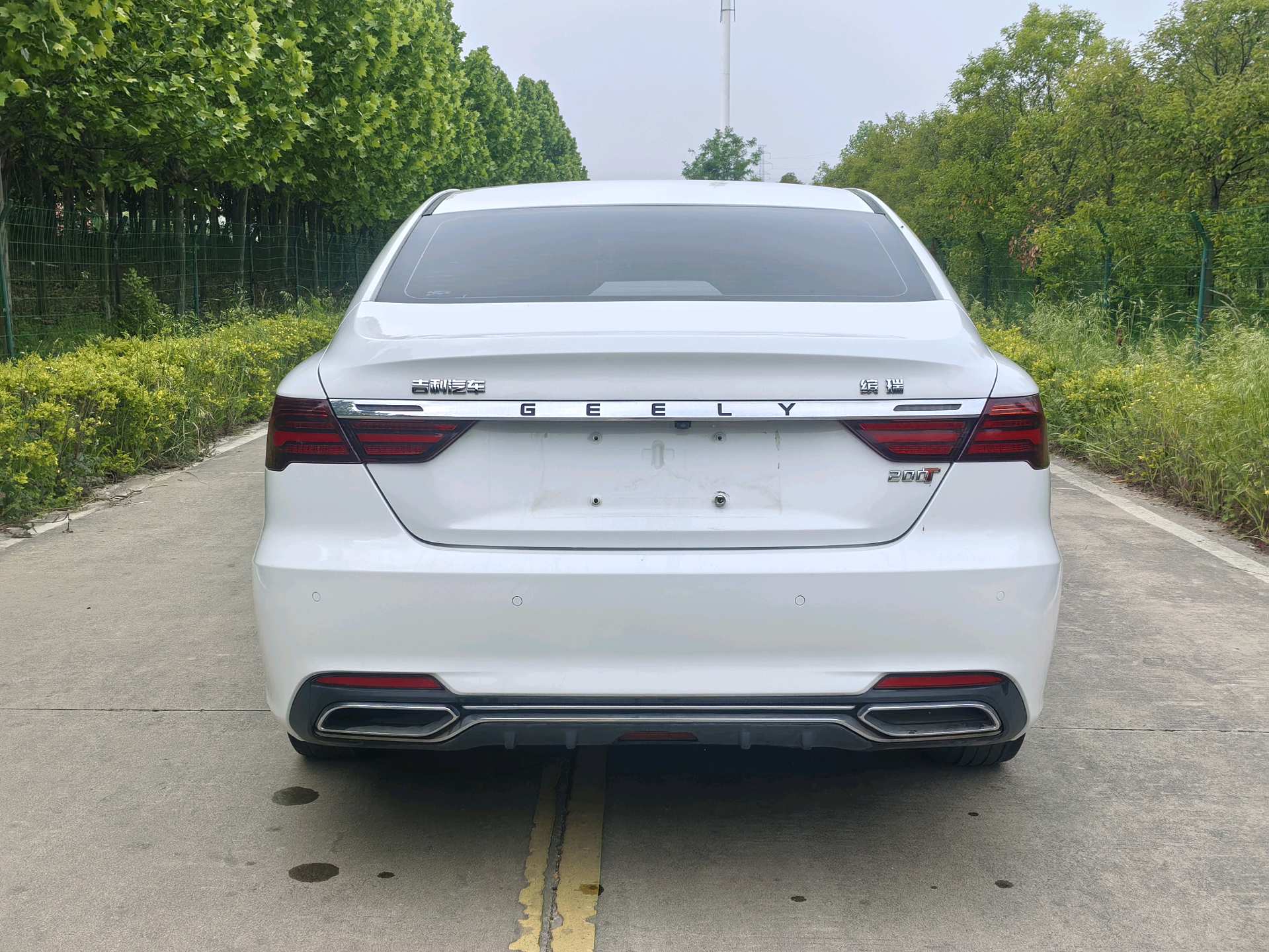 GEELY Binray 2019 car image #5