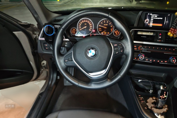 BMW 3 Series 2017 immagine di auto #12