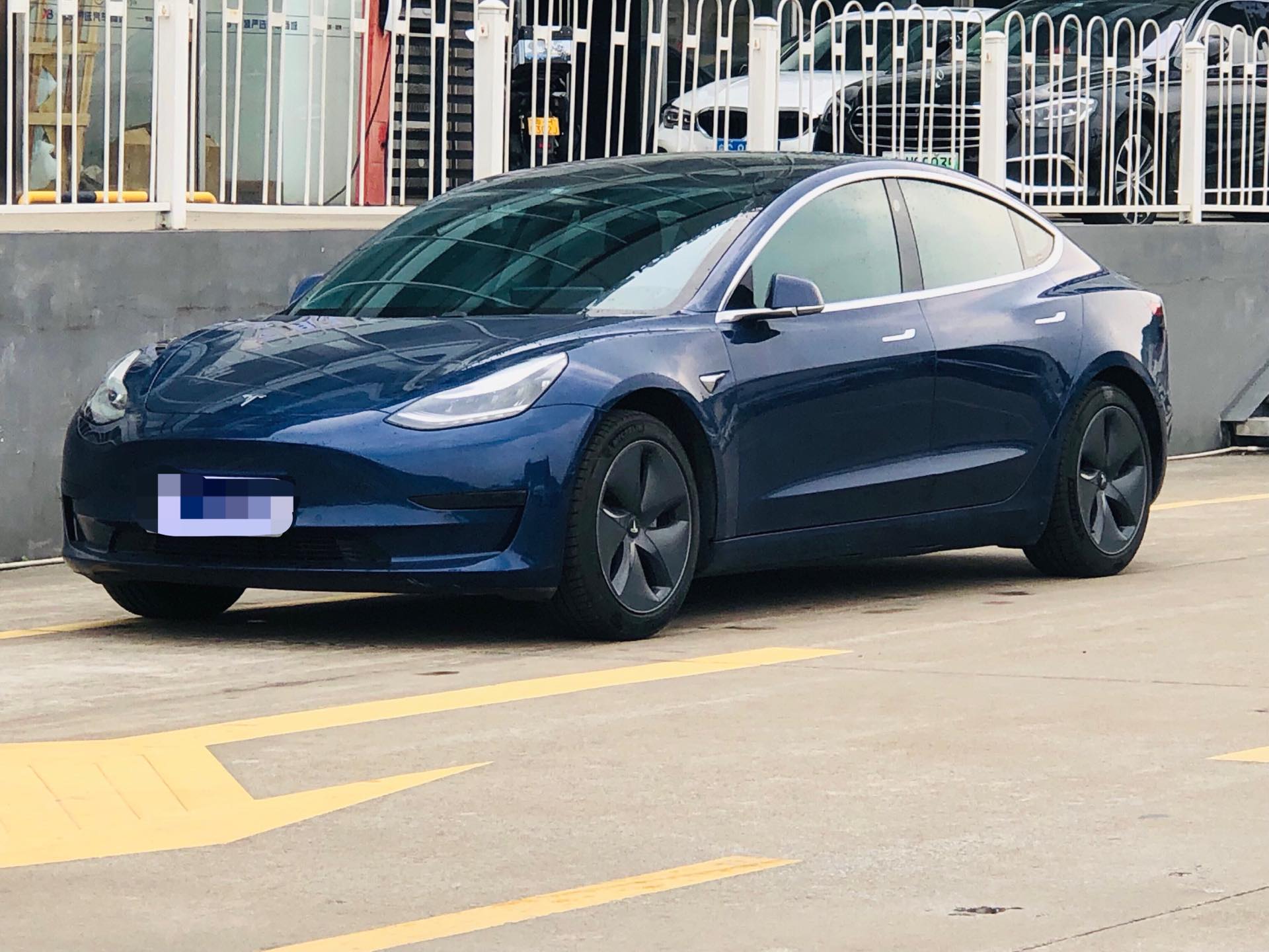 Tesla Model 3 2020 Tesla Model 3 2020 car image