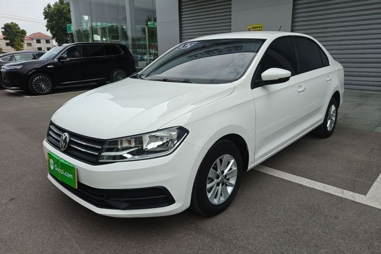 Volkswagen Santana 2019 car image #2