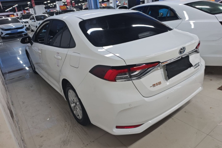 Toyota Corolla 2024 #5 Toyota Corolla 2024 immagine di auto #5