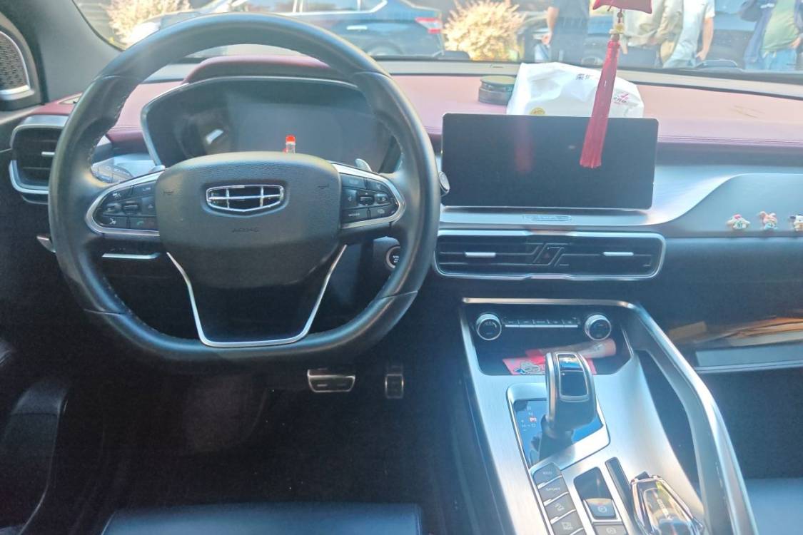 GEELY Coolray 2020 car image #21