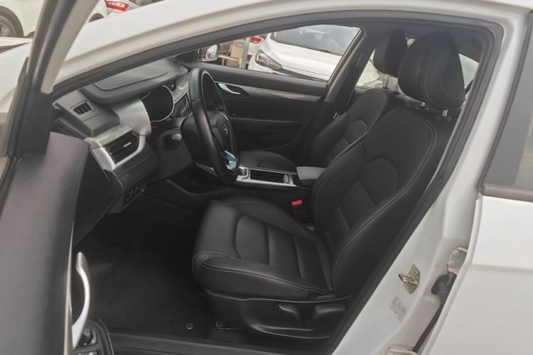 GEELY Emgrand 2020 car image #15