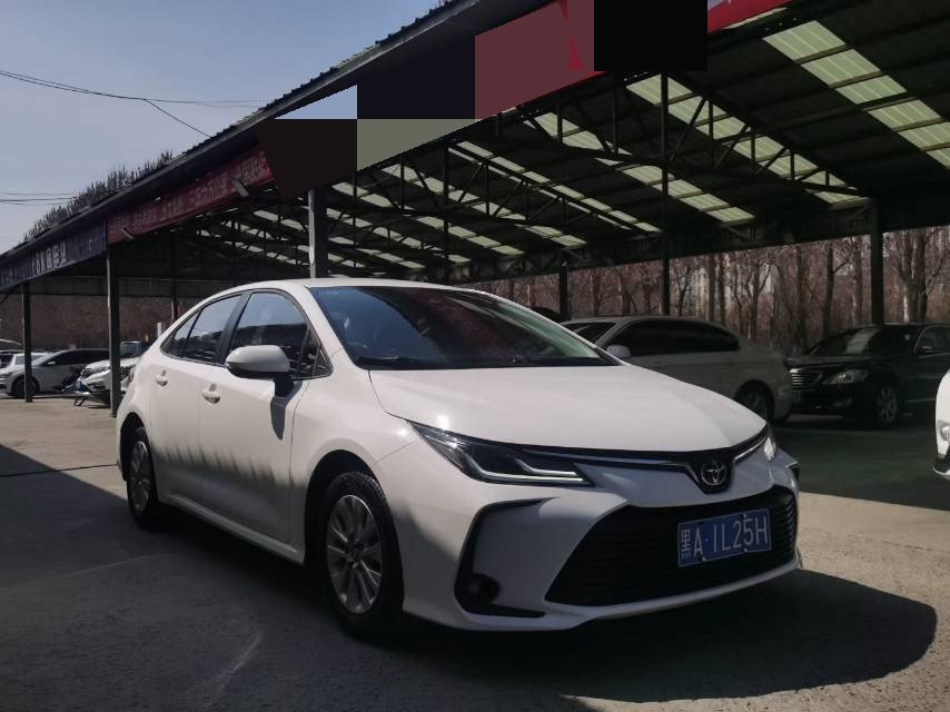 Toyota Corolla 2023 immagine di auto #3