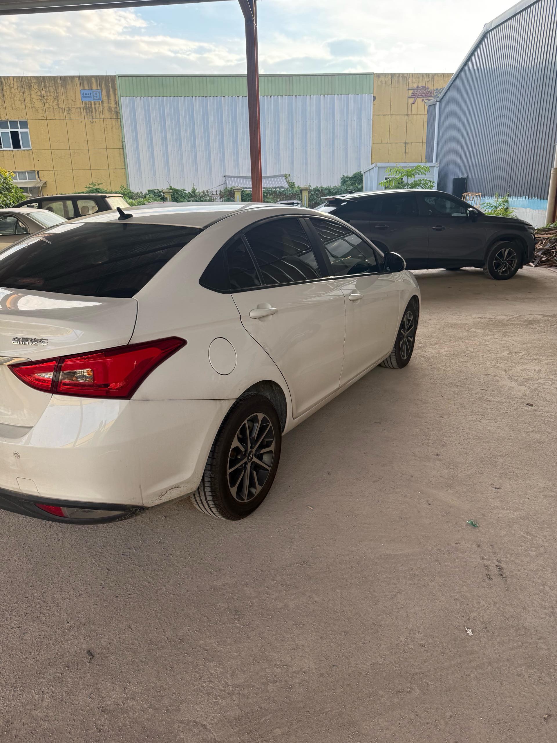 Chery Arrizo 5 2023 car image #5