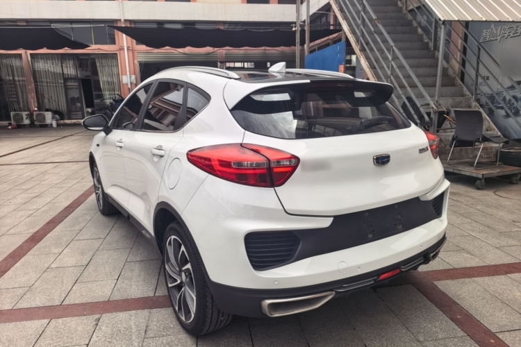 GEELY Emgrand GS 2018 car image #5
