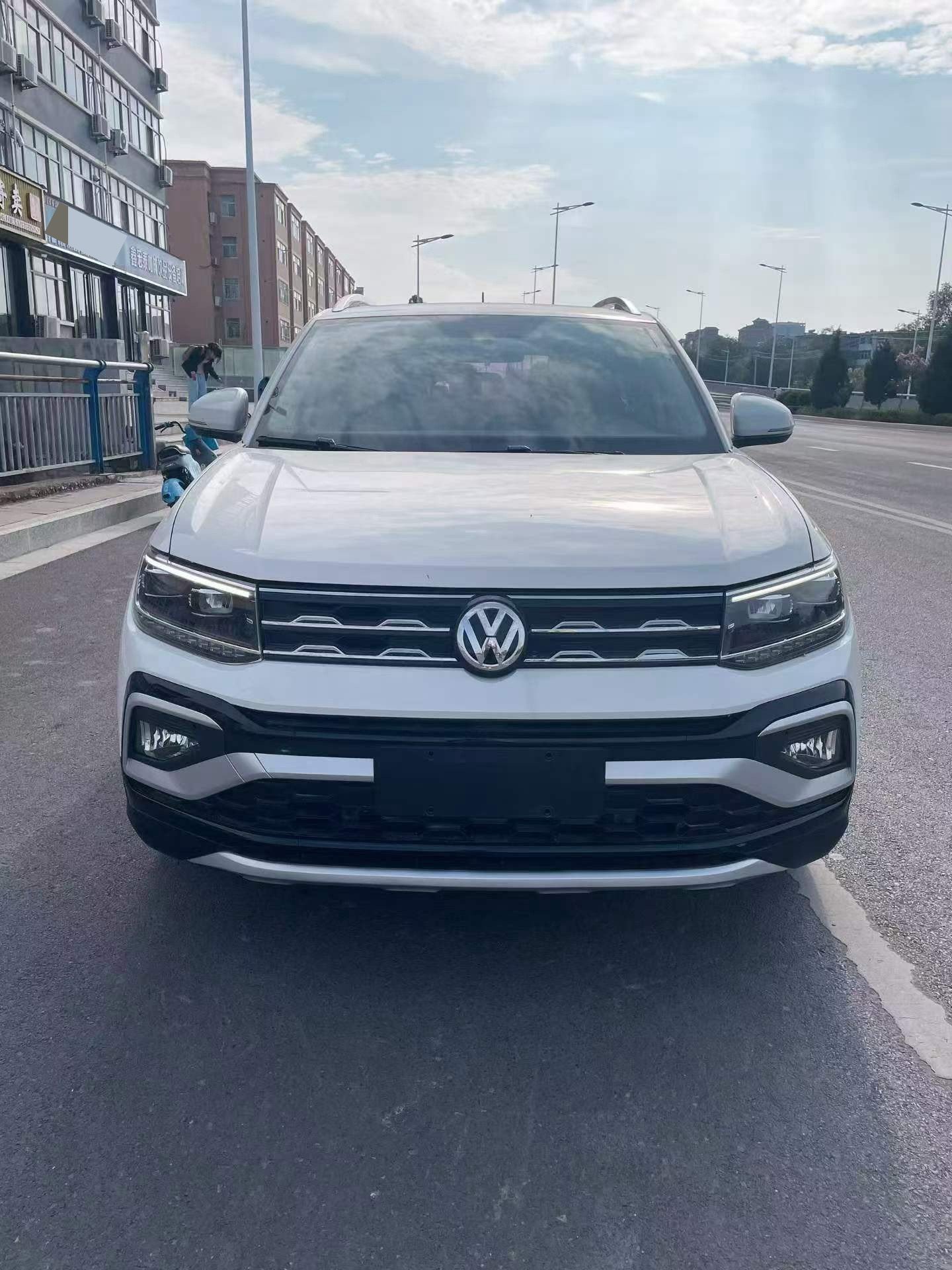 Volkswagen T-Cross 2022 #3 Volkswagen T-Cross 2022 car image #3
