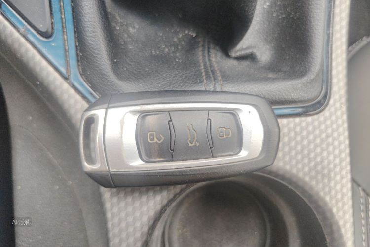 GEELY Emgrand GS 2017 #10 GEELY Emgrand GS 2017 car image #10