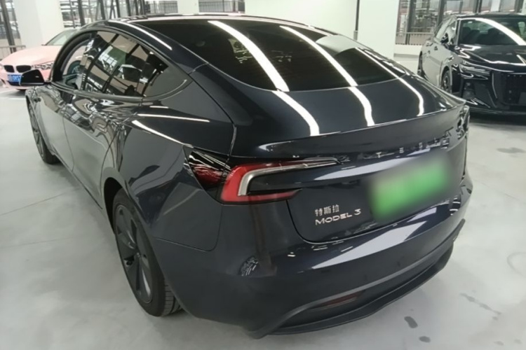 Tesla Model 3 2025 #5 Tesla Model 3 2025 immagine di auto #5