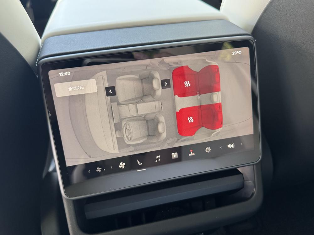 Tesla Model 3 2024 #15 Tesla Model 3 2024 car image #15