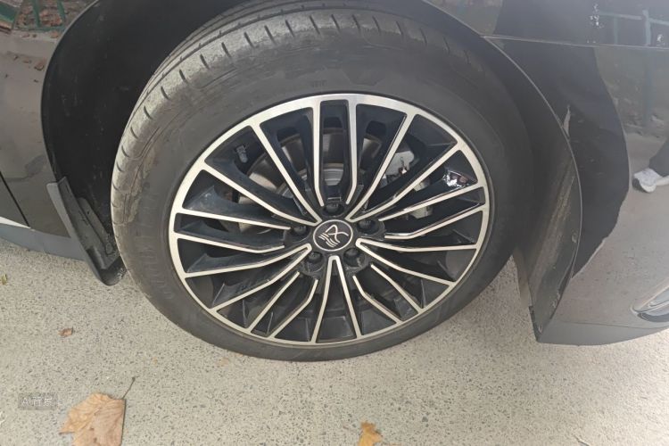 BYD Han 2022 car image #9