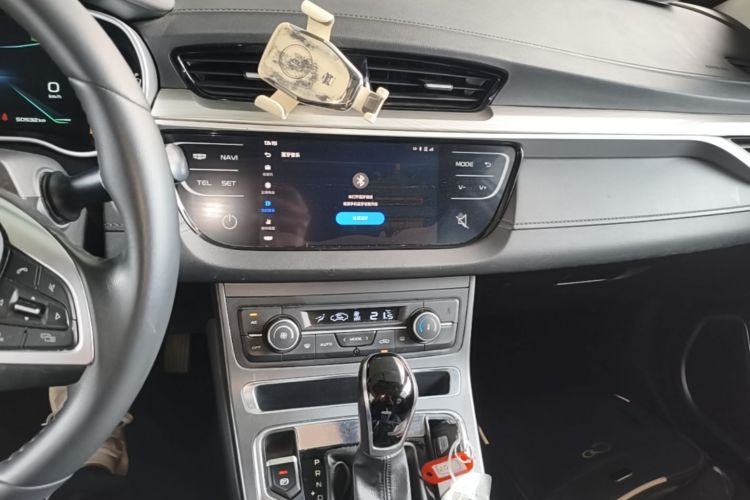 GEELY Emgrand 2020 car image #13