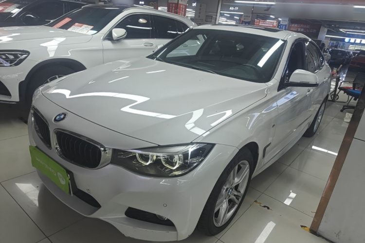 BMW 3 Series GT 2020 car image #2