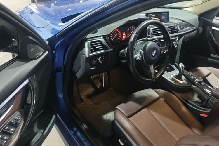 BMW 3 Series 2018 #16 BMW 3 Series 2018 car image #16