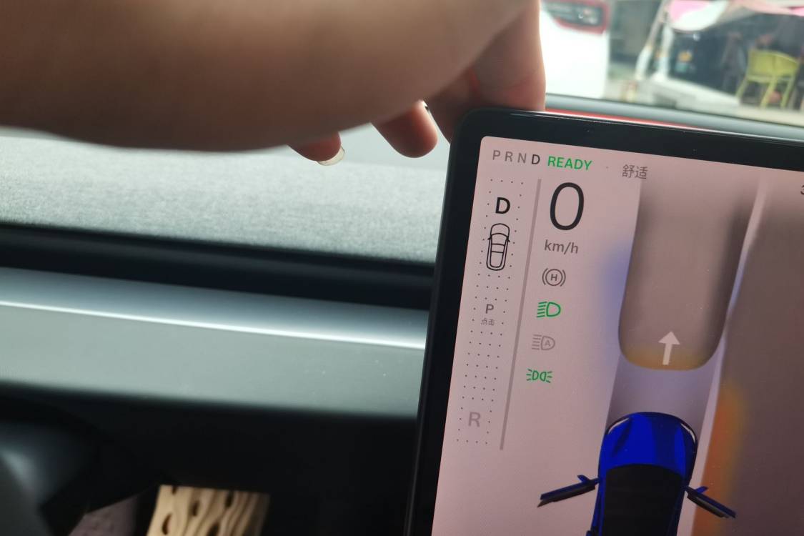 Tesla Model 3 2024 #26 Tesla Model 3 2024 car image #26