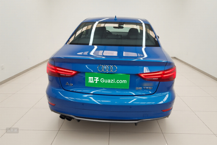 Audi A3 2018 car image #6