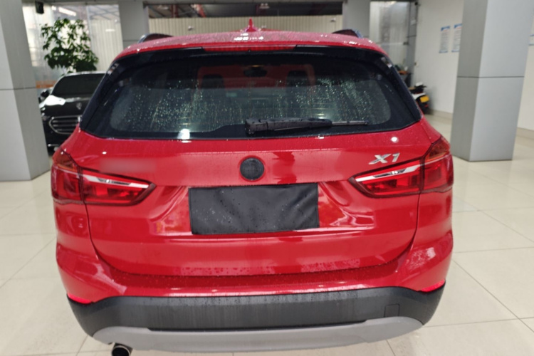 BMW X1 2019 car image #6