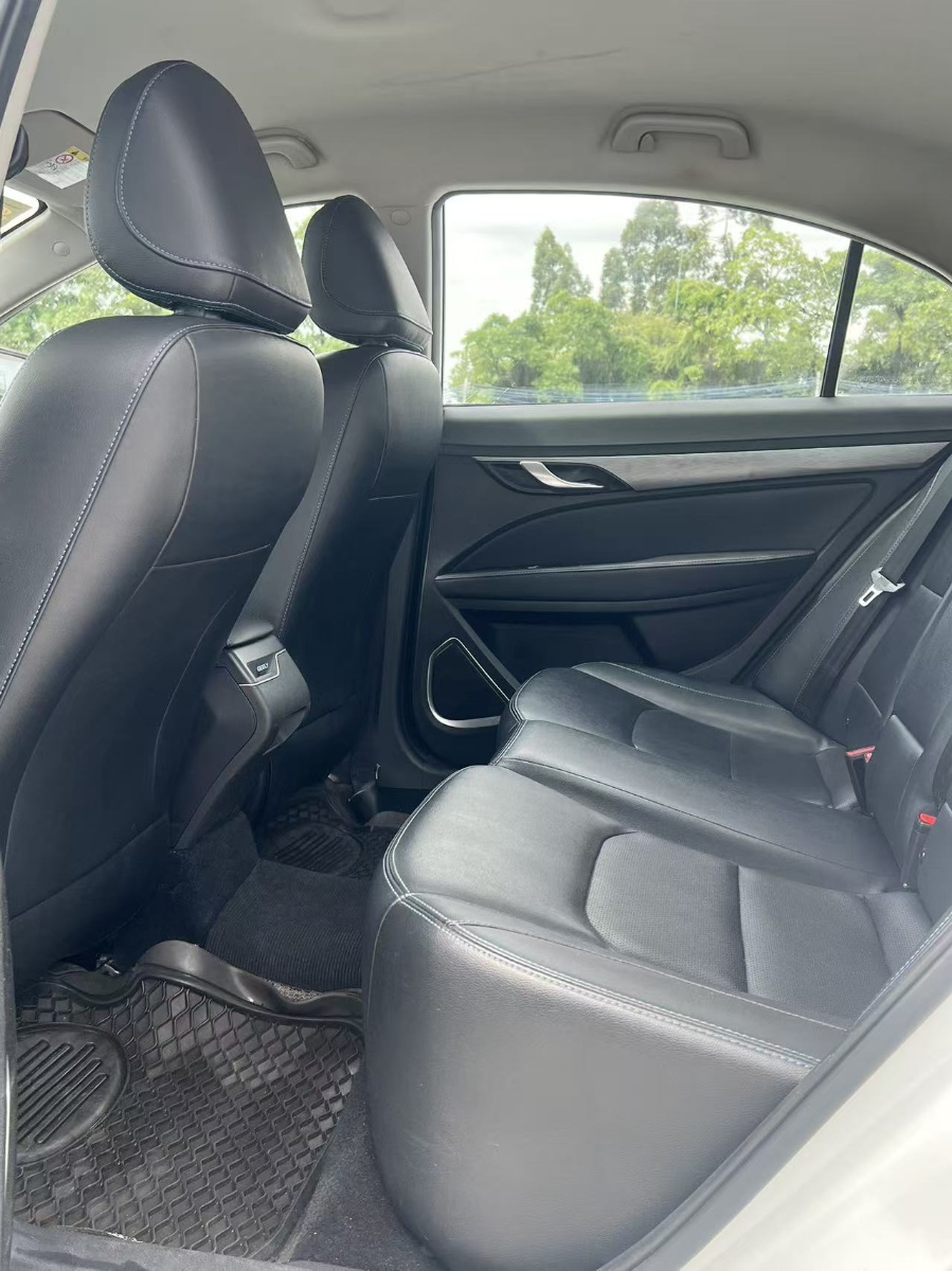 GEELY Emgrand New Energy 2021 #6 GEELY Emgrand New Energy 2021 car image #6