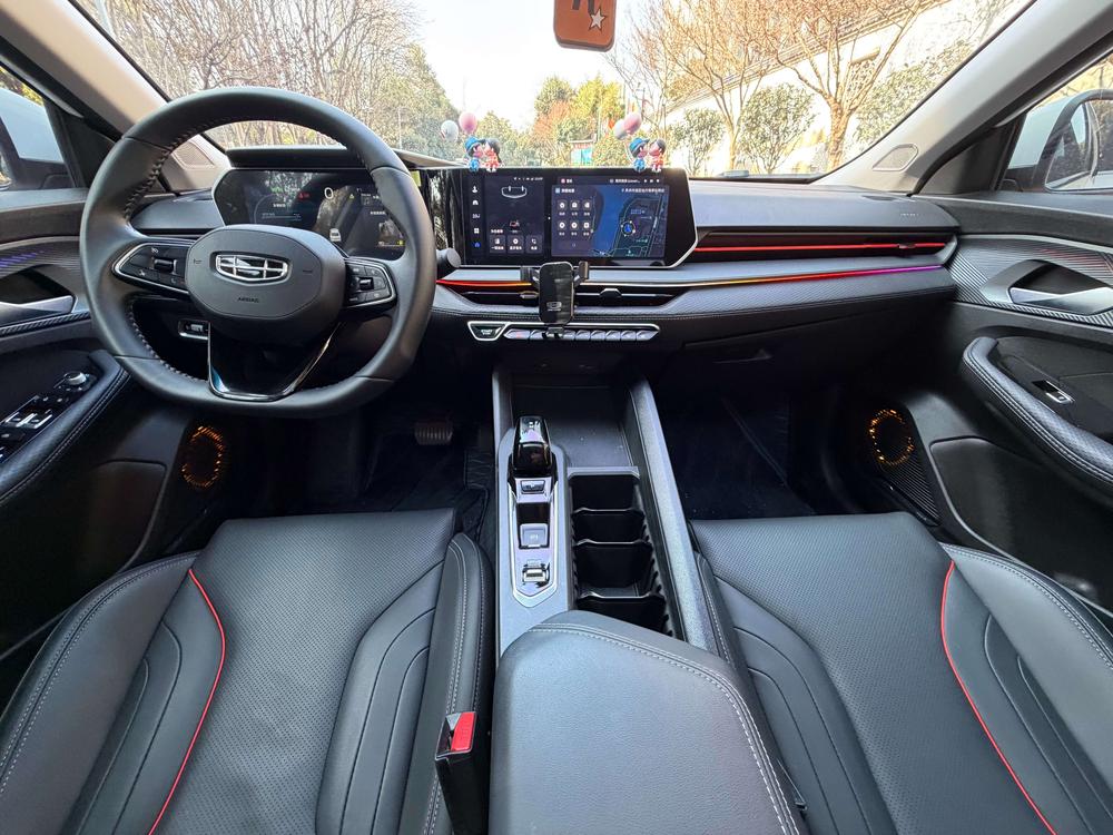 GEELY Binray 2023 car image #9