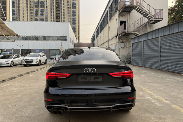 Audi A3 2019 imagem de carro #12