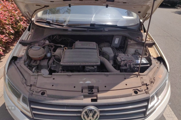 Volkswagen Santana 2017 image de voiture #22