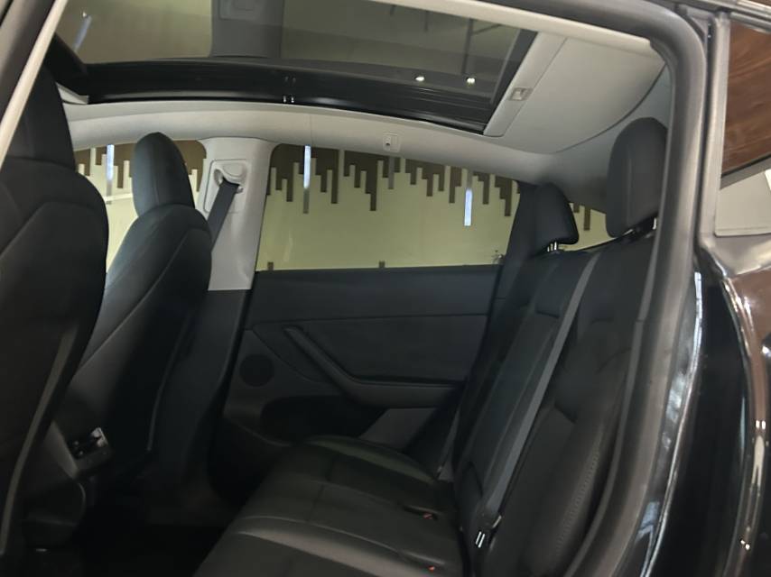 Tesla Model Y 2021 #6 Tesla Model Y 2021 car image #6