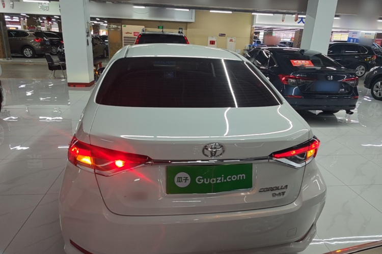 Toyota Corolla 2021 immagine di auto #6