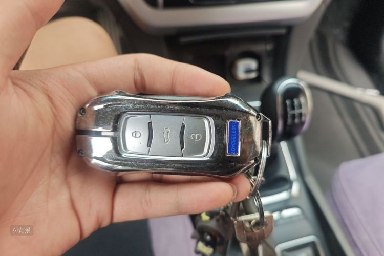 GEELY Emgrand 2016 car image #10