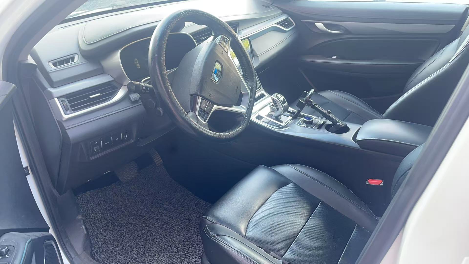 GEELY Emgrand New Energy 2018 car image #10
