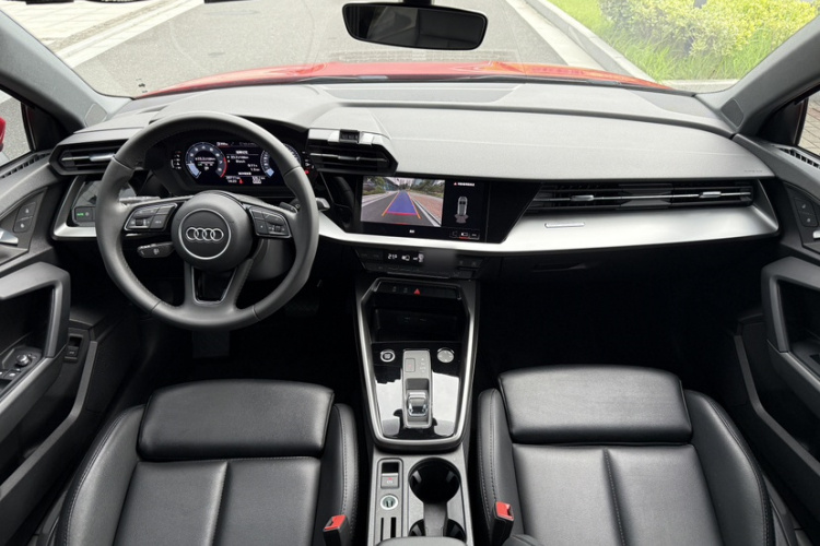 Audi A3 2021 صورة سيارة #17