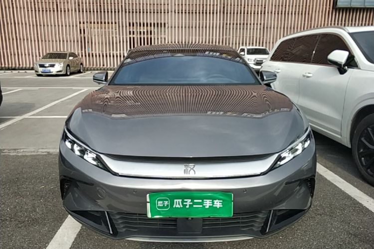 BYD Han 2023 car image #3