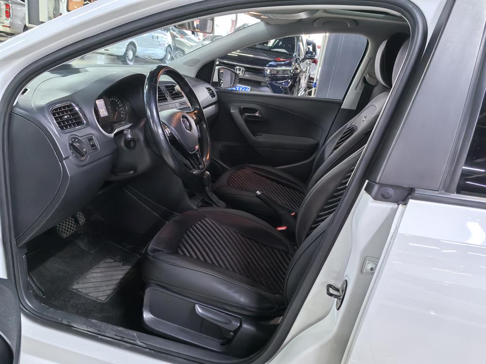 Volkswagen Polo 2016 #10 Volkswagen Polo 2016 car image #10