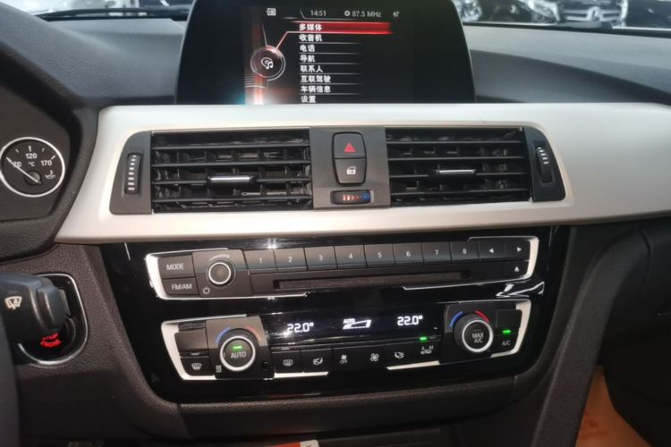 BMW 3 Series 2016 imagen de coche #13