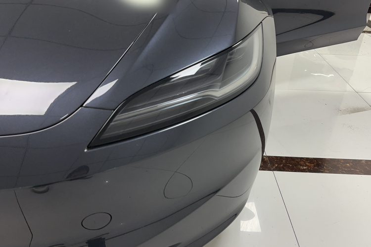 Tesla Model 3 2024 #16 Tesla Model 3 2024 car image #16