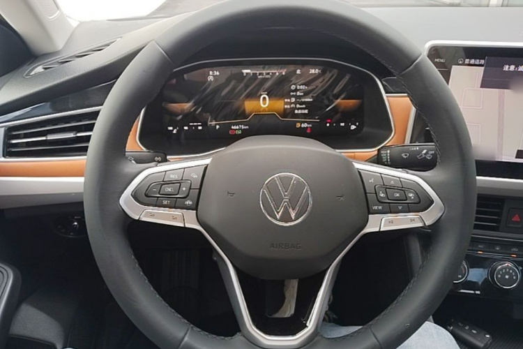 Volkswagen Bora 2022 car image #15
