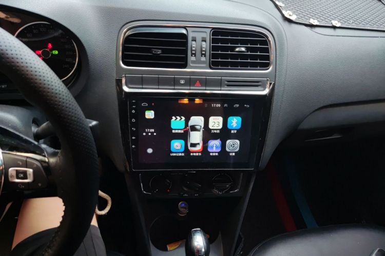 Volkswagen Polo 2017 #13 Volkswagen Polo 2017 car image #13