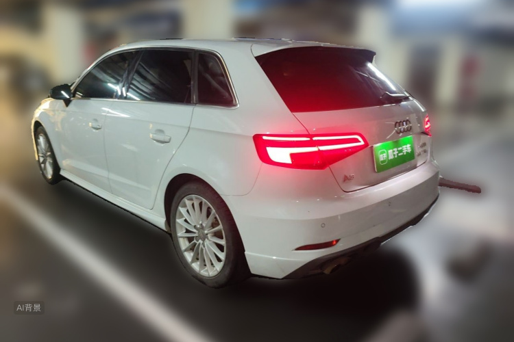 Audi A3 2018 car image #5